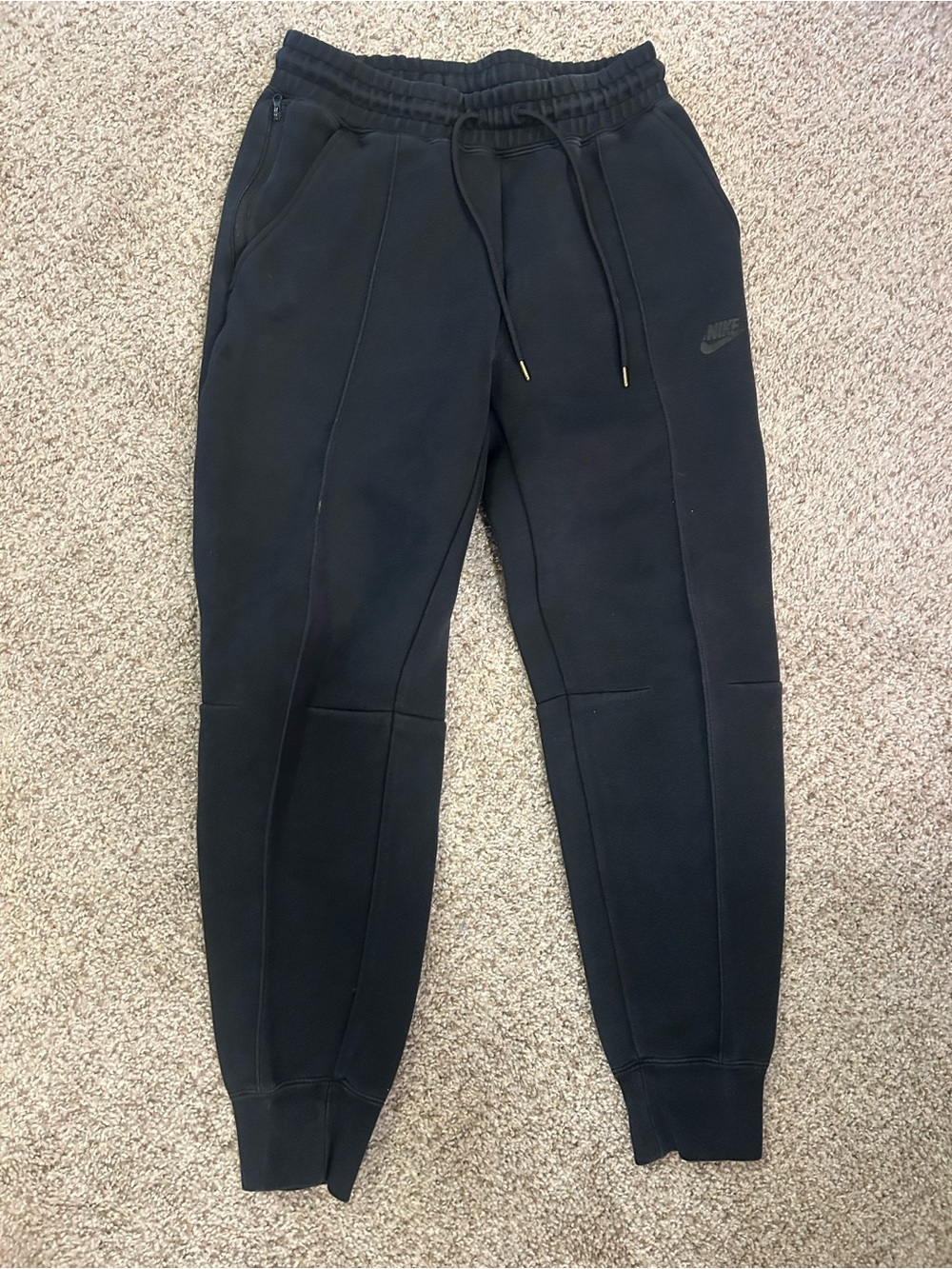 Nike Black Jogger Sweatpants with Drawstring